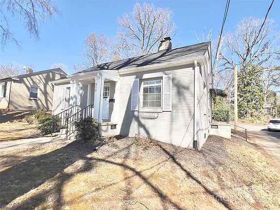 2nd image of 312 Sharon Ave NW