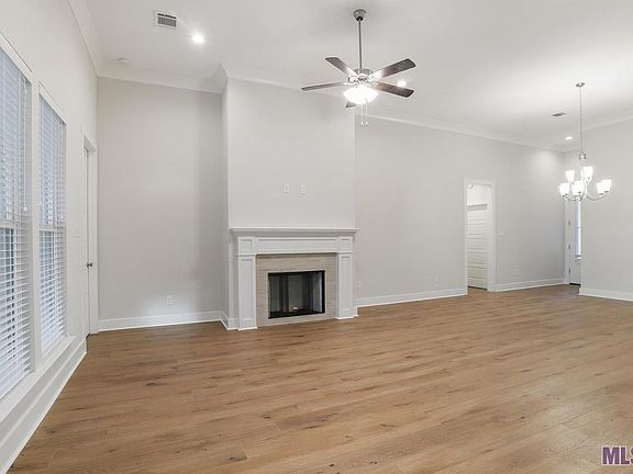 4th image of 3004 Woodgrove Way