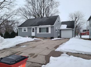 455 2nd Ave NE, Plainview, MN 55964