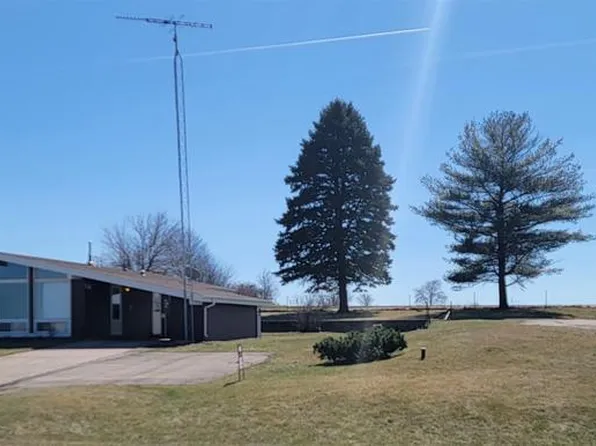 30511 COUNTY ROAD XX, Platteville, WI 53818