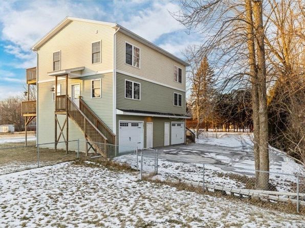 437 Lapan Road, St. Albans Town, VT 05478