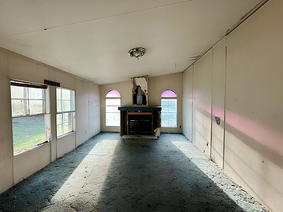 4th image of 230 Reva Ln