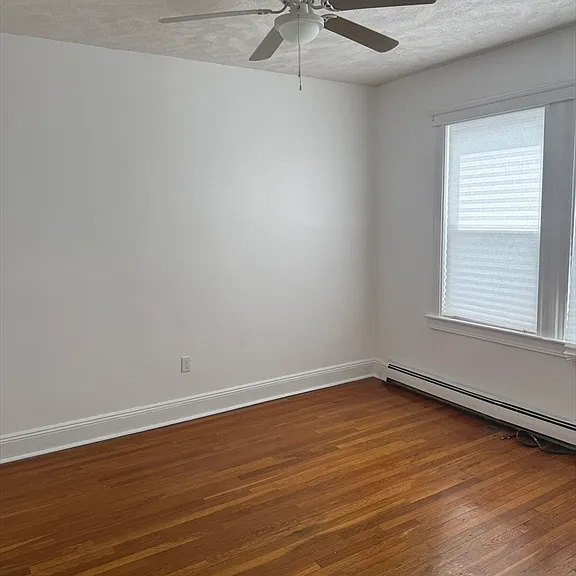 8 Astoria St #2 — Photo 5