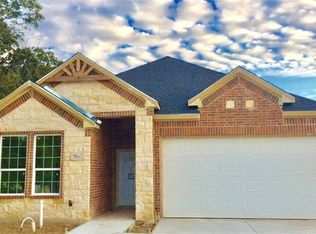 5104 Sunshine Dr, Fort Worth, TX 76105