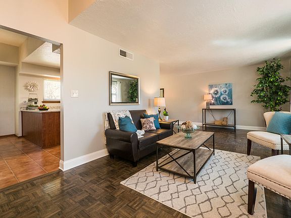 4th image of 8231 Mosquero Ave NE