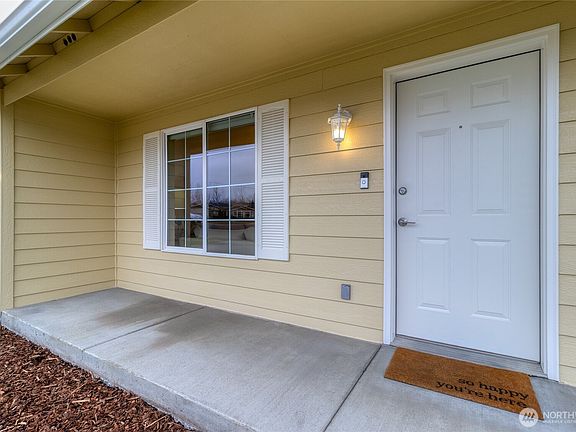 2nd image of 64 Talon Loop