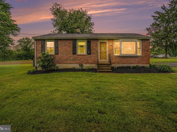 256 Kelton Rd, West Grove, PA 19390