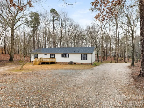 2219 Wade Funderburk Rd, Pageland, SC 29728