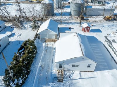 19715 Conklin St, Conklin, MI, 49403