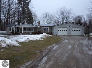 11480 W Adams Rd, Riverdale, MI 48877