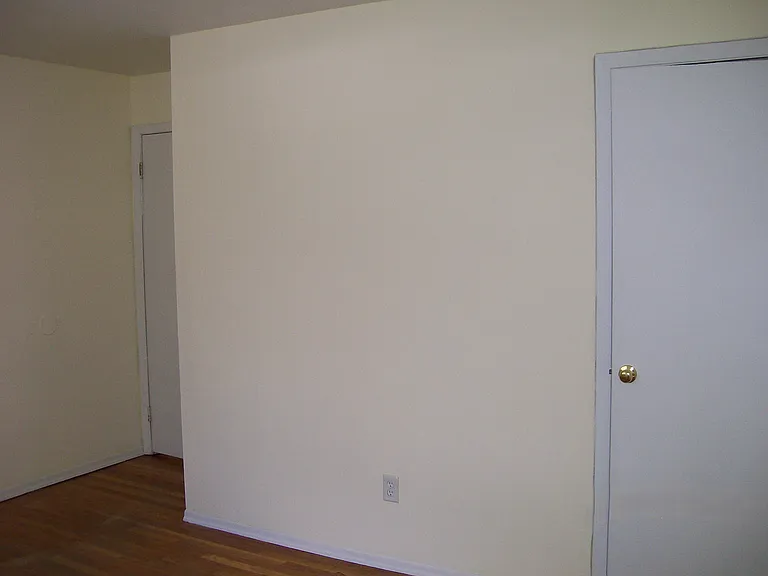 62-64 Knollwood Dr — Photo 10