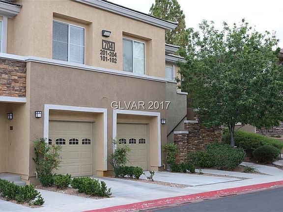 5th image of 700 Peachy Canyon Cir Unit 201