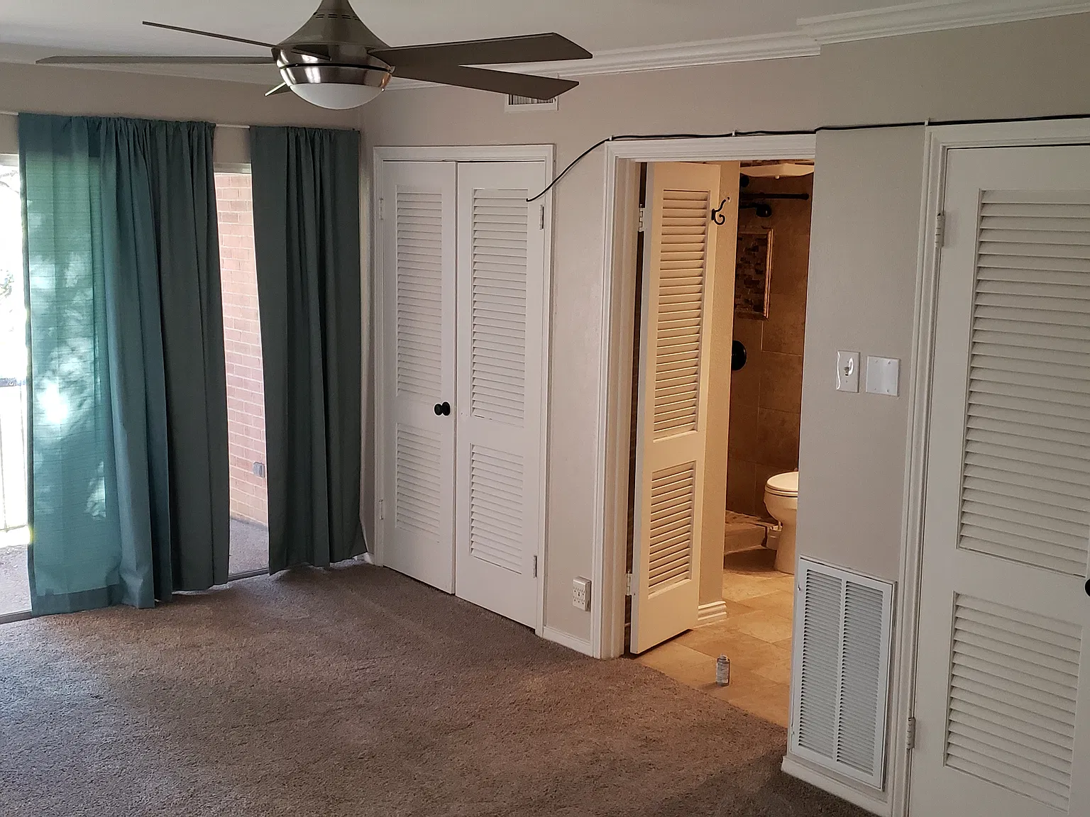 2 bed, 1243 sqft, $1,455 — Photo 1
