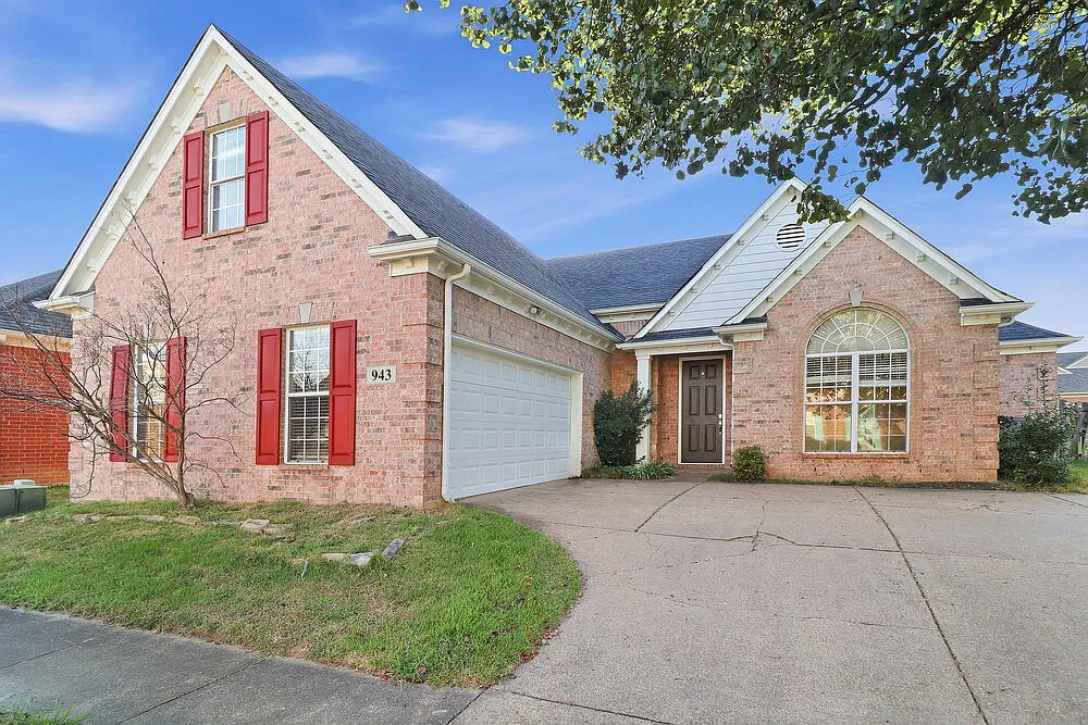 3 bed, 2.0 bath, 1791 sqft, $1,910 — Photo 4
