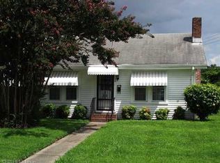 16 Sinclair Rd, Hampton, VA 23669