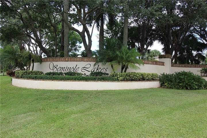 1st image of 106 Wakulla Springs Way