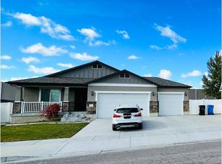 5138 S Autumn Wood Ln, Taylorsville, UT 84129