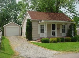 502 E Seventh St, Manchester, OH 45144