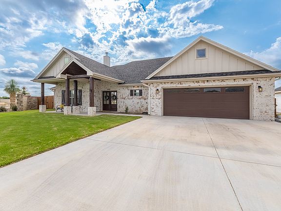 2nd image of 6102 Lois Ln