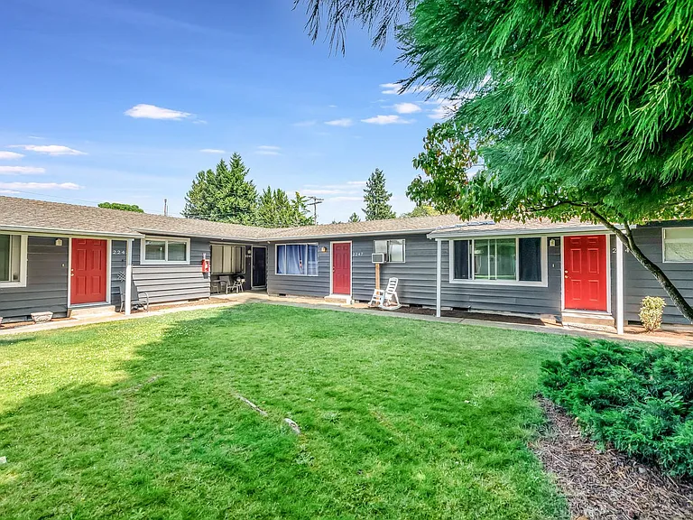 7 Oaks — Photo 19