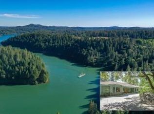 18135 Rollins View Dr, Grass Valley, CA 95945