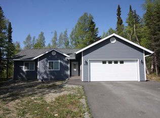 19237 Eagle River Rd, Eagle River, AK 99577