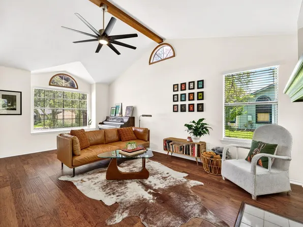 1407 Black Cherry Dr, Cedar Park, TX 78613