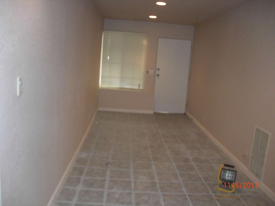 1st image of 168 Hillcrest Dr #A