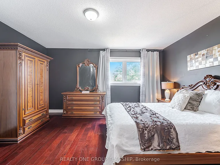 7267 Windbreak Ct — Photo 24