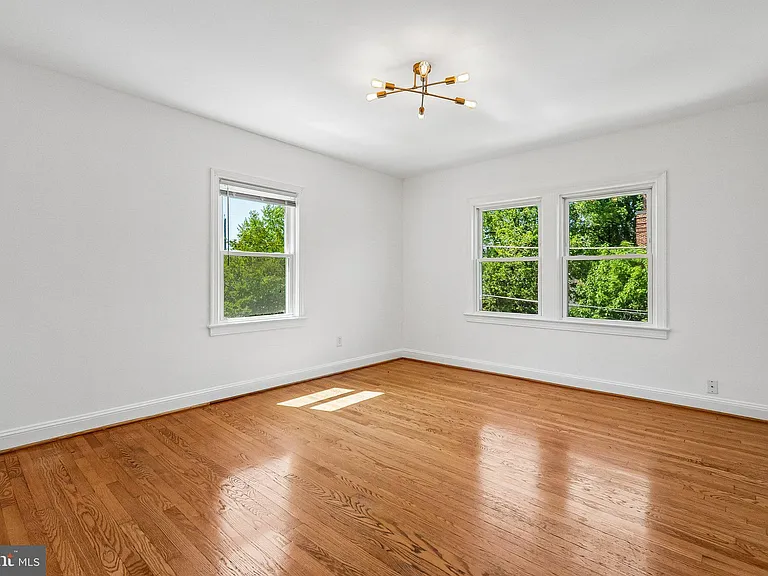 1400 Oglethorpe St NW #8 — Photo 5