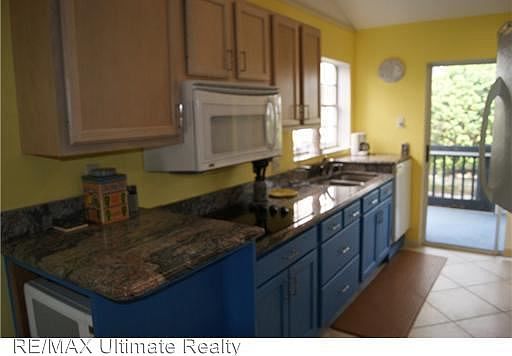 3rd image of 1617 NE Nautical Pl APT 901