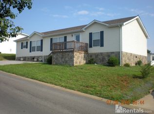 1228 Triple Crown Way, Sevierville, TN 37876