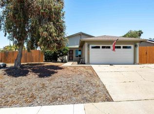 1160 Conway Dr, Escondido, CA 92027