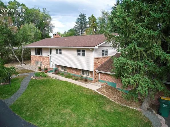 6827 Rosewood Dr, Colorado Springs, CO 80918