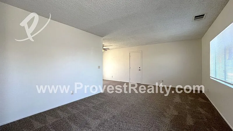 2 bed, 2.0 bath, 864 sqft, $1,600 — Photo 4