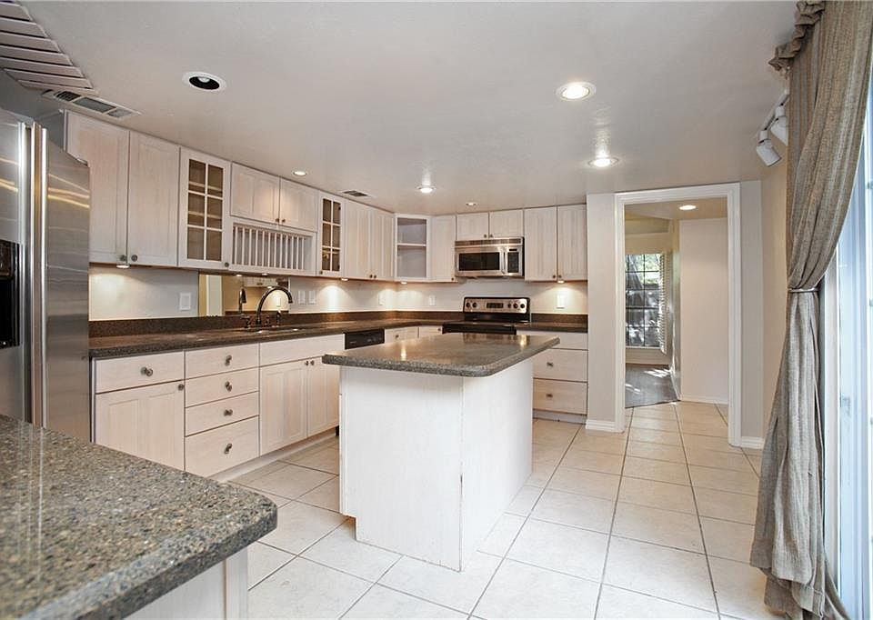 1st image of 2904 Tisinger Pl