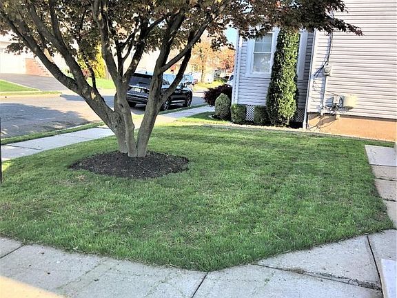 2nd image of 210 S 16th Ave