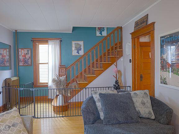 3rd image of 11 Washington Road