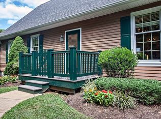 37740 Snickersville Tpke, Purcellville, VA 20132
