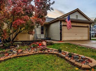 3194 Valley Rise Dr, Holly, MI 48442