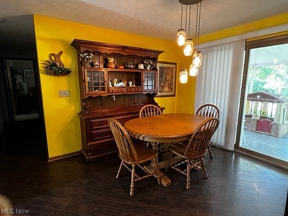 5th image of 4049 Cinnamon Dr N