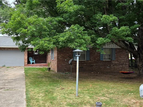 8 Mimosa Dr, Harrison, AR 72601
