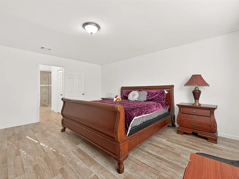 3815 Fernglade Dr — Photo 27