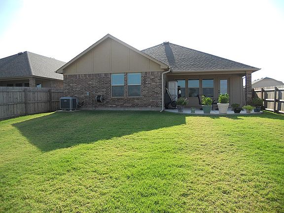 5th image of 3509 Black Mountain Way
