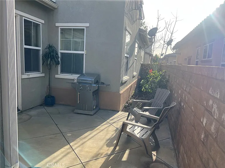 23740 Forest View Ct — Photo 10