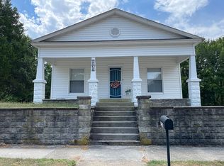 2506 W 4th St, Joplin, MO 64801