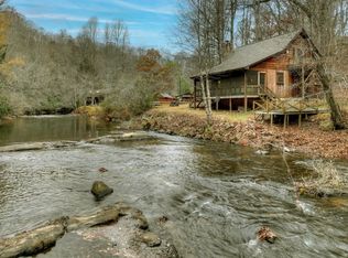 51 Marie Ln, Mc Caysville, GA 30555