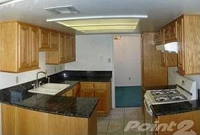 3133 Beachcomber Kitchen