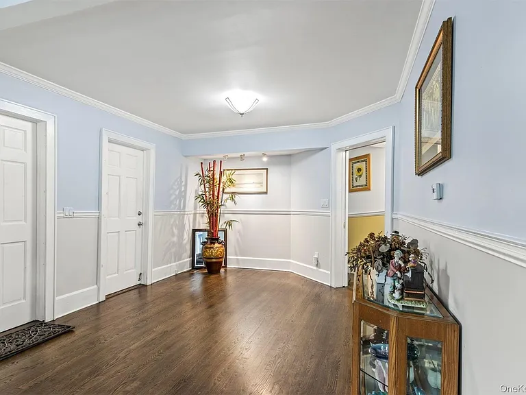 245 Main St #1 — Photo 7