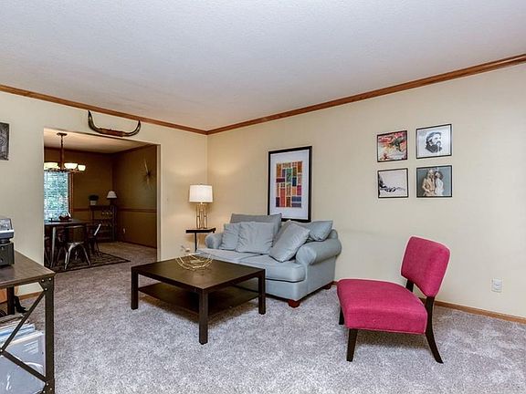 4th image of 2501 Country Side Cir
